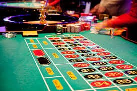 Live casino dealer table streamed in real time on taya777 platform